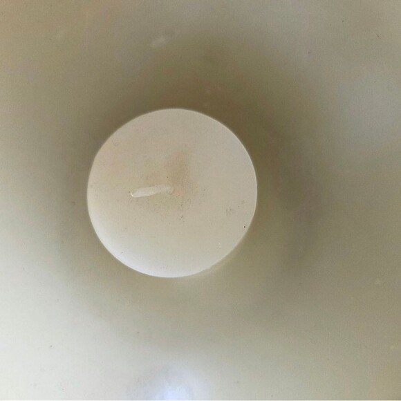 Vintage Hallmark Wax White Built In Candle  Halloween Spooky Ghost NWOT Hollow - Picture 3 of 8